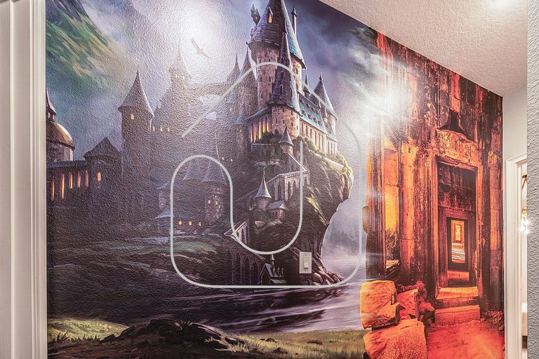 Mansão 8Q Disney c/ Cinema, Game Room, Piscina