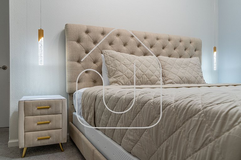 Mansão 8Q Disney c/ Cinema, Game Room, Piscina