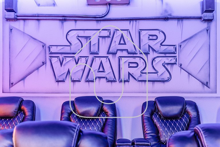 Luxury 8BR Villa w/ Cinema, Game Room, Pool