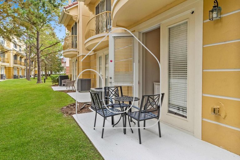 Vista Cay 3BR Condo near Universal