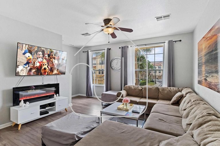 Vista Cay 3BR Condo near Universal