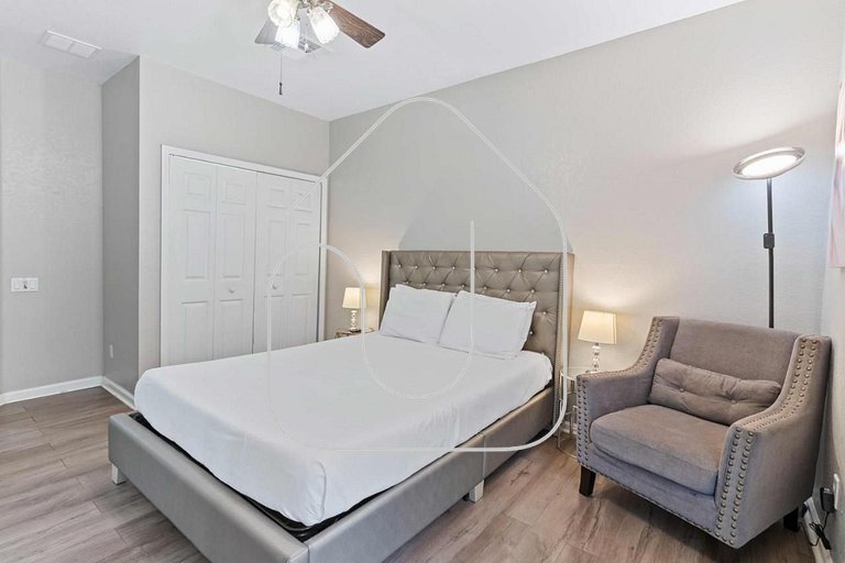 Vista Cay 3BR Condo near Universal