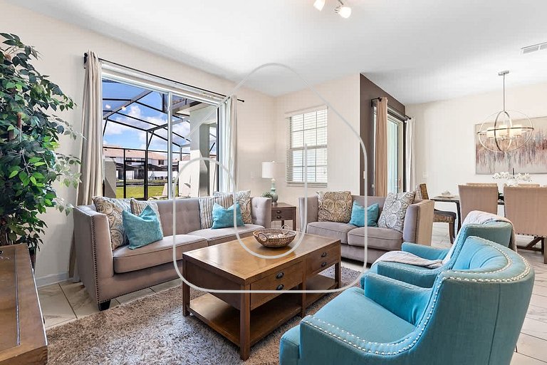 Disney 4BR Townhome w/ Pool Storey Lake