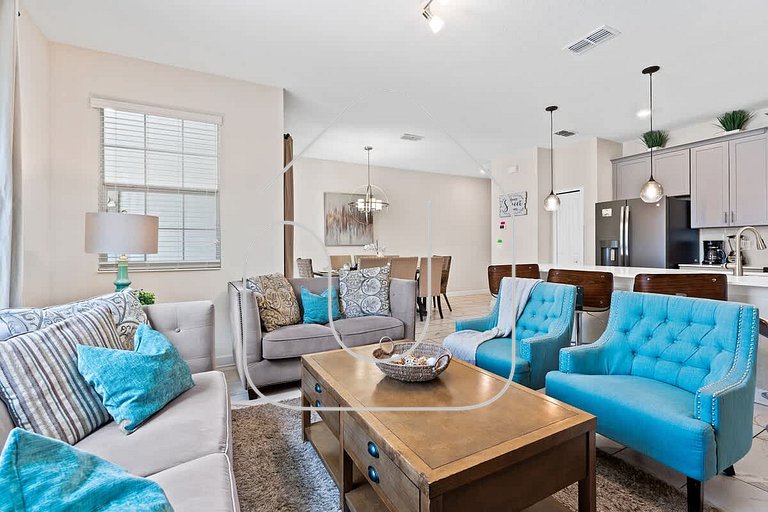 Disney 4BR Townhome w/ Pool Storey Lake