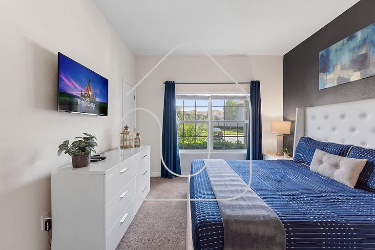 Disney 4BR Townhome w/ Pool Storey Lake