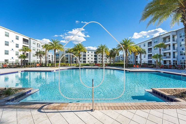 9BR Resort Villa w/ Pool - 7mi to Disney