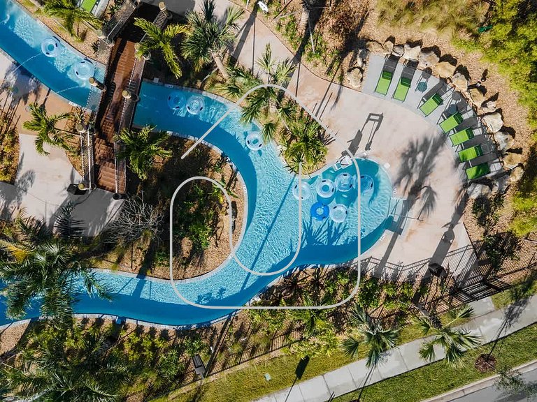 9BR Resort Villa w/ Pool - 7mi to Disney