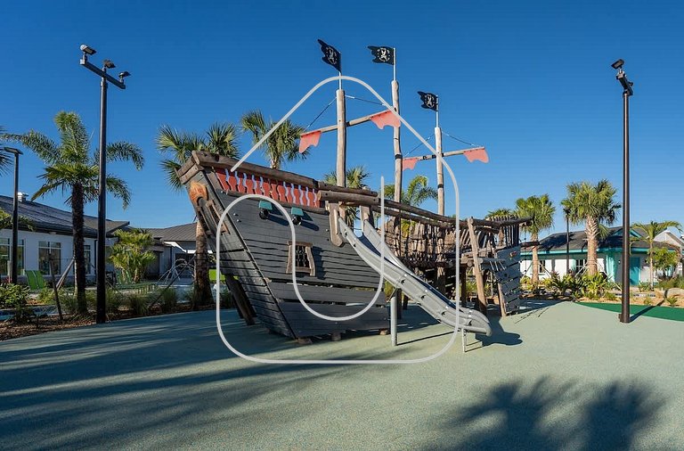 9BR Resort Villa w/ Pool - 7mi to Disney