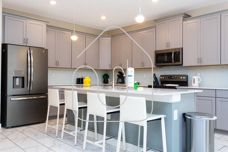 6BR Villa w/ Pool, Spa & Resort — Close to Disney