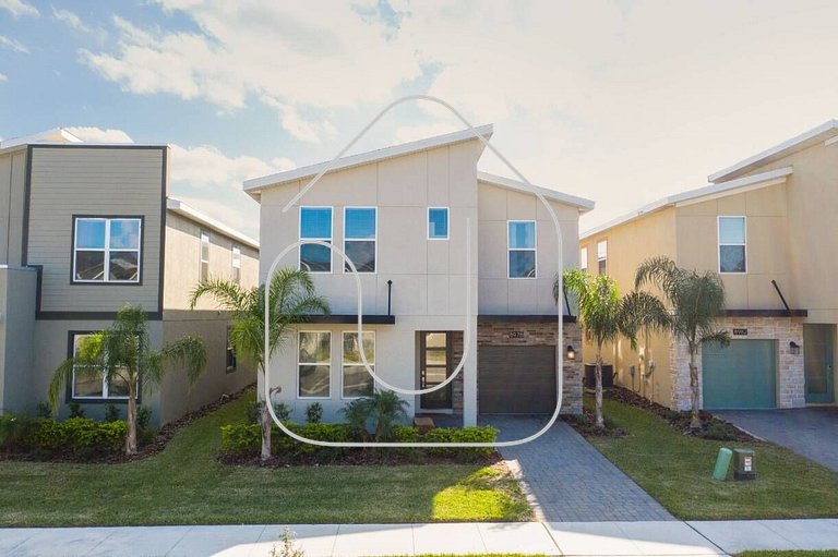 6BR Villa w/ Pool, Spa & Resort — Close to Disney