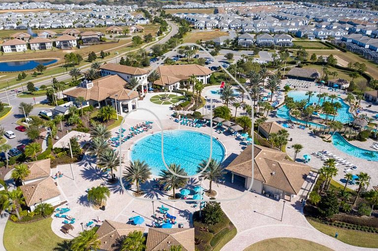 6BR Villa w/ Pool, Spa & Resort — Close to Disney