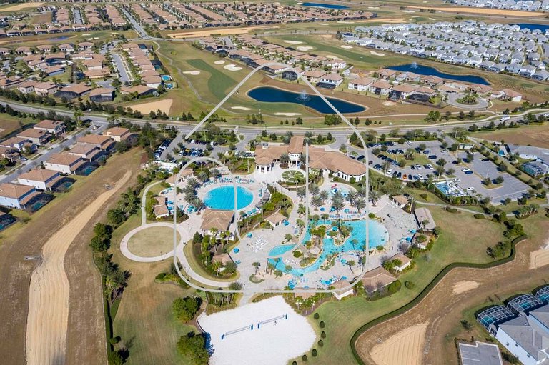 6BR Villa w/ Pool, Spa & Resort — Close to Disney