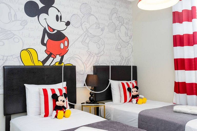 Casa 6Q c/ Piscina, Spa e Resort — Perto da Disney