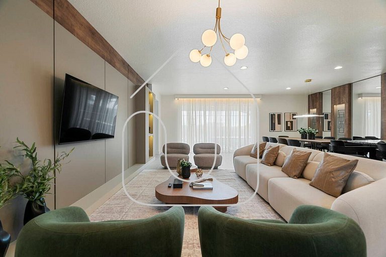 8BR Windsor Westside Home w/ Private Pool