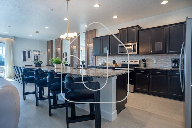 8BR Windsor Westside Home w/ Private Pool