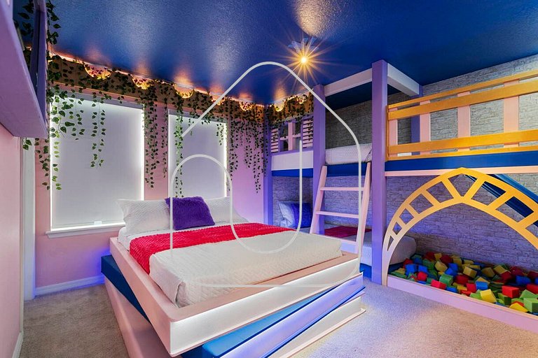 Casa 8Q no Windsor Westside c/ Piscina Privativa