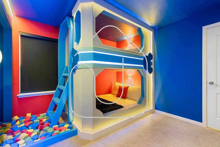 Casa 8Q no Windsor Westside c/ Piscina Privativa