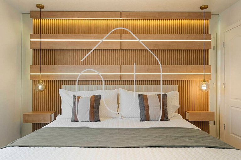 Casa 8Q no Windsor Westside c/ Piscina Privativa