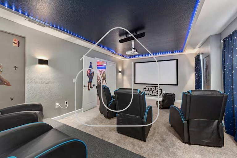 Casa 9Q no Storey Lake c/ Piscina Cinema e Games