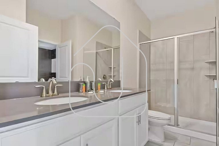 9BR Storey Lake Home w/ Pool, Theater & Game Room