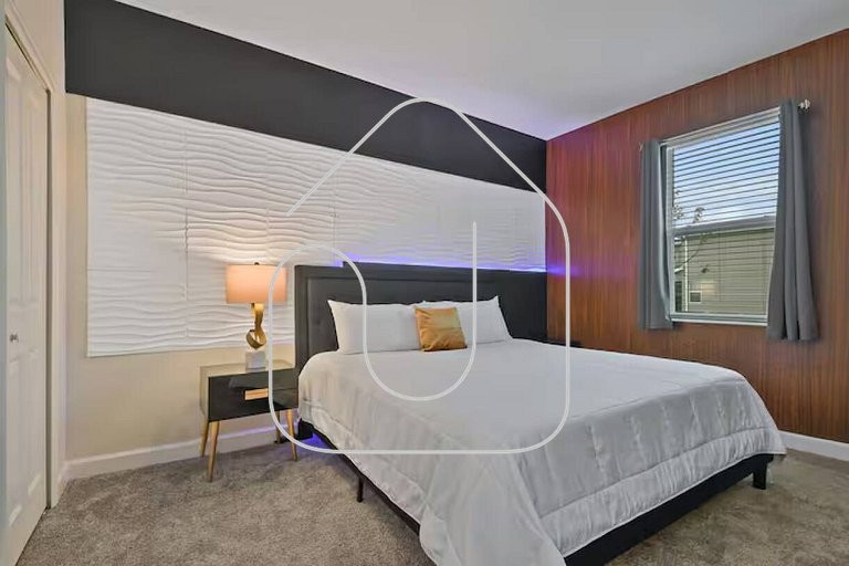 9BR Storey Lake Home w/ Pool, Theater & Game Room