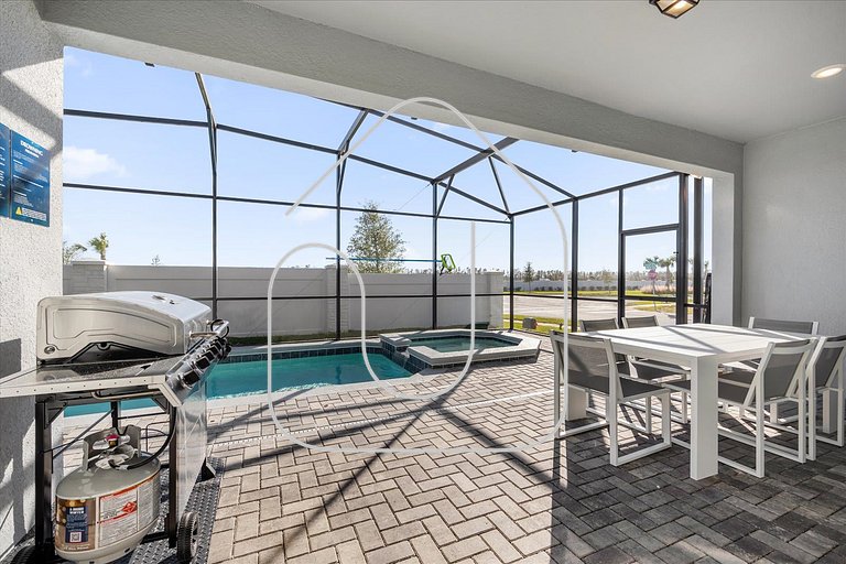 6BR Windsor Cay Home w/ Private Pool