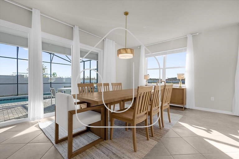 6BR Windsor Cay Home w/ Private Pool