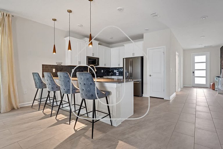 Storey Lake 7BR Villa w/ Pool, Spa & Game Room