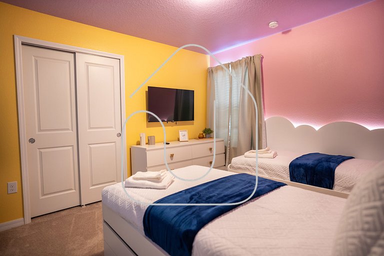 0BR Windsor Cay Home w/ Pool