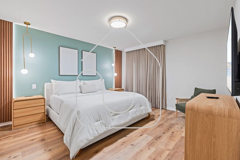 Vila Luxuosa 5 Quartos com Piscina e Lazer