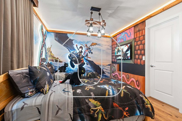 Luxury 5BR Villa with Pool and Themed Bedrooms