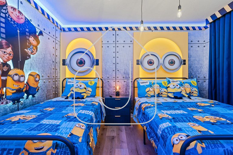 Vila Luxuosa 5 Quartos com Piscina e Lazer