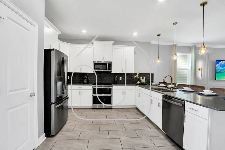 Storey Lake 9BR Villa w Pool, Theater, Game Room