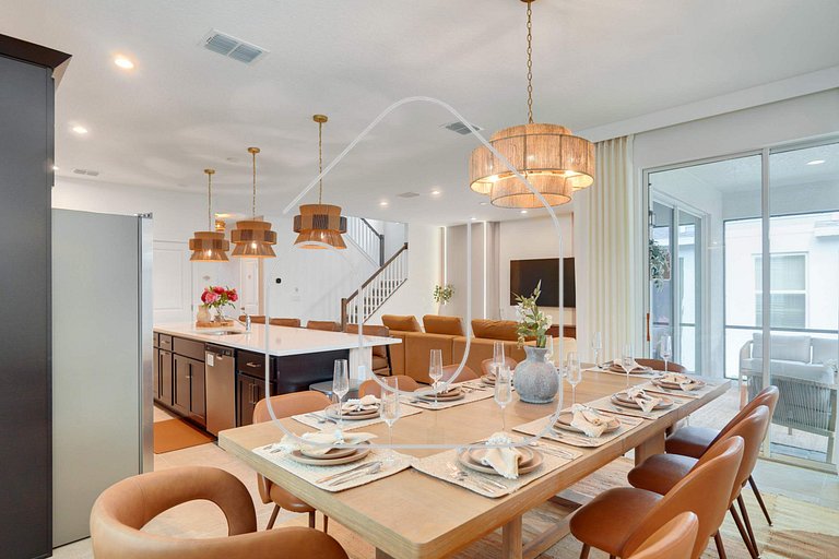 7‑BR w/ Private Pool & Game Room