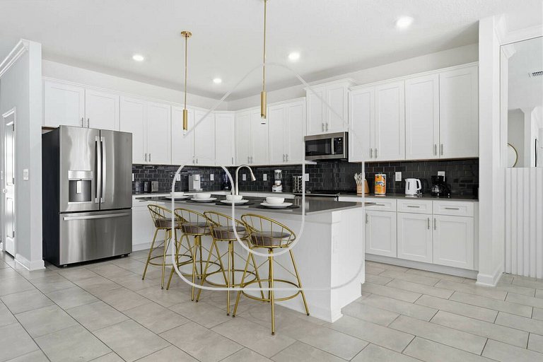 6BR / 5BA Villa w/ Pool & Spa – Storey Lake