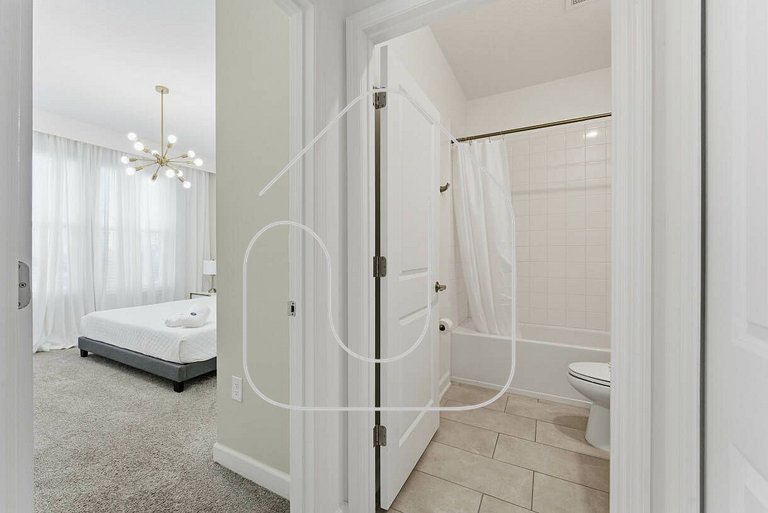 6BR / 5BA Villa w/ Pool & Spa – Storey Lake