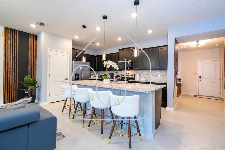 5BR Themed Villa w/ Private Pool