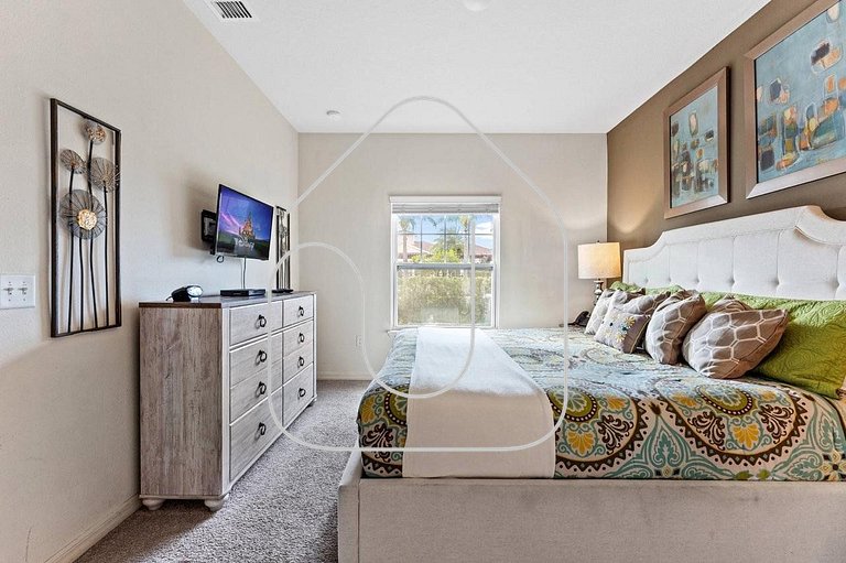 West Lucaya 4BR Home – 5min to Disney