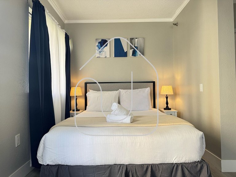 Enclave Studio – 1 mi to Universal w/ Pool