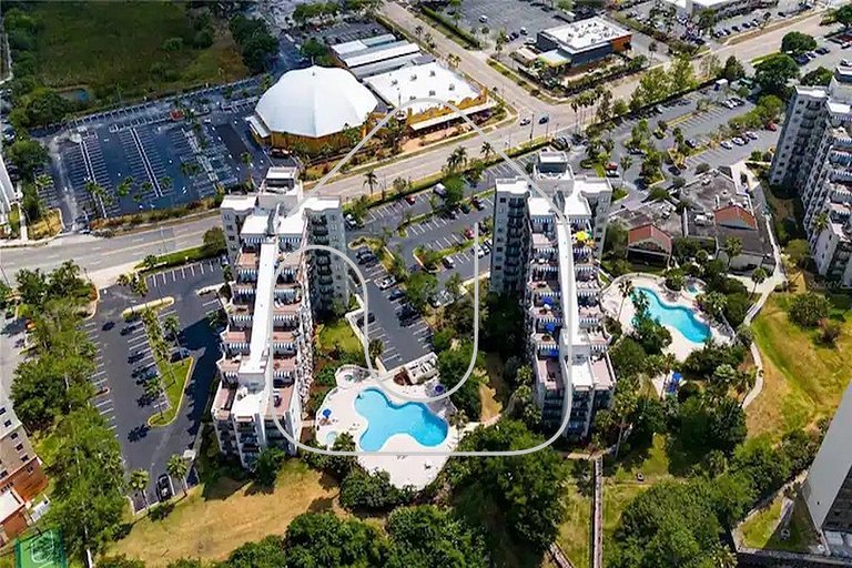 Enclave Studio – 1 mi to Universal w/ Pool