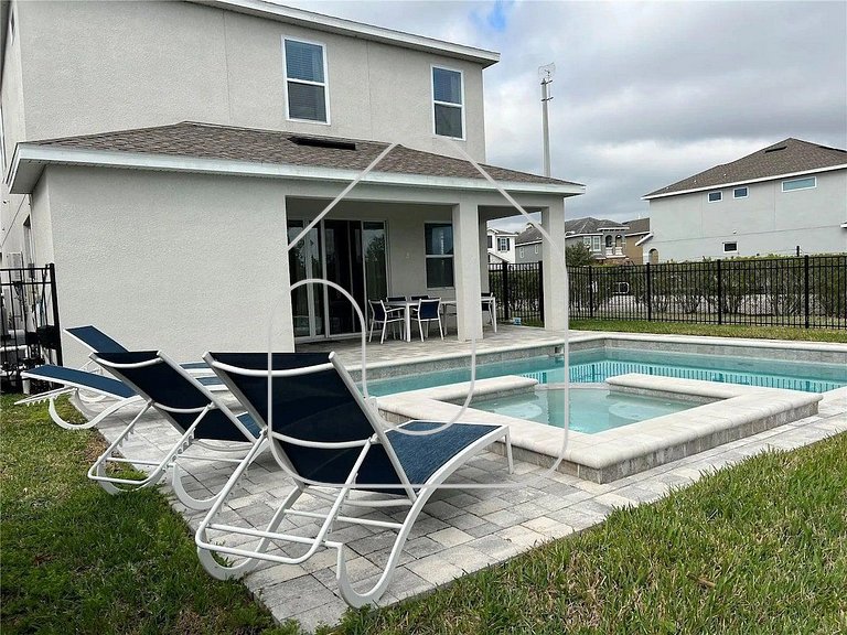 Casa 5Q em Encore– Piscina & Spa Privados