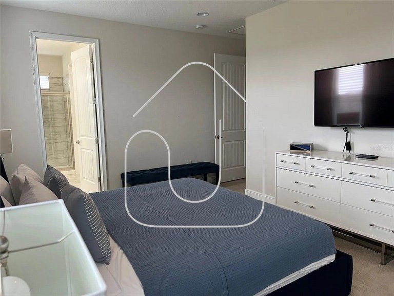 Encore 5‑BR Home w/ Private Pool & Spa