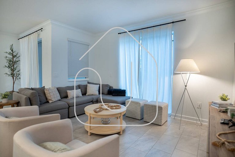 Disney Area 4BR Home w/ Pool & Themed Rooms