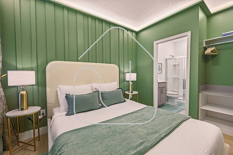 Modern 5BR Villa w/ Pool – 15 min to Disney