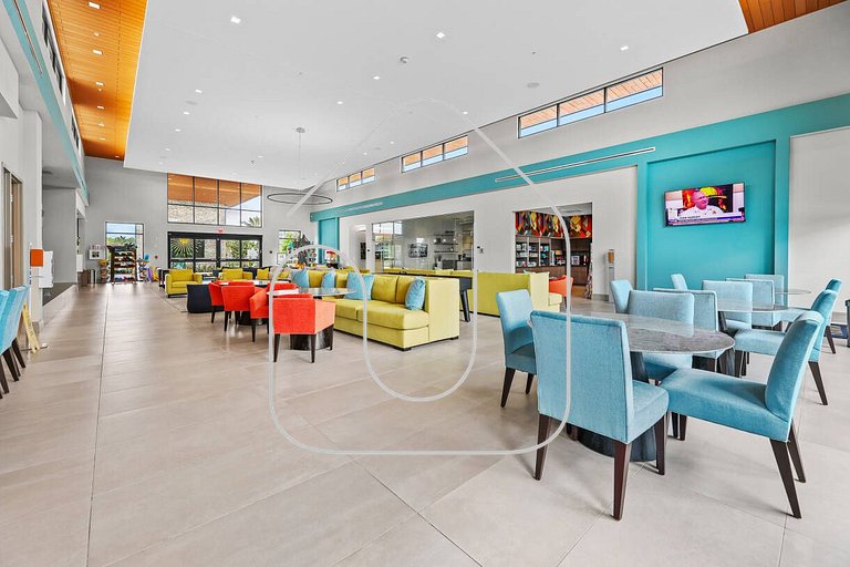 Paradiso Grande 5BR Home w Pool, Mario Game Room