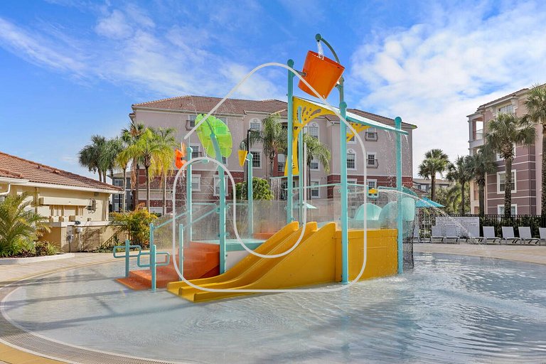 Vista Cay 3BR Townhome- Near Universal