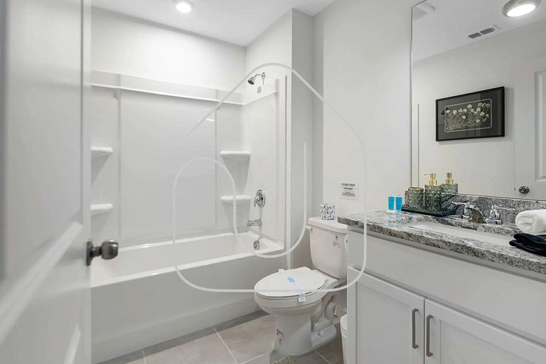 Solara 9BR Luxury + Game Room & Pool