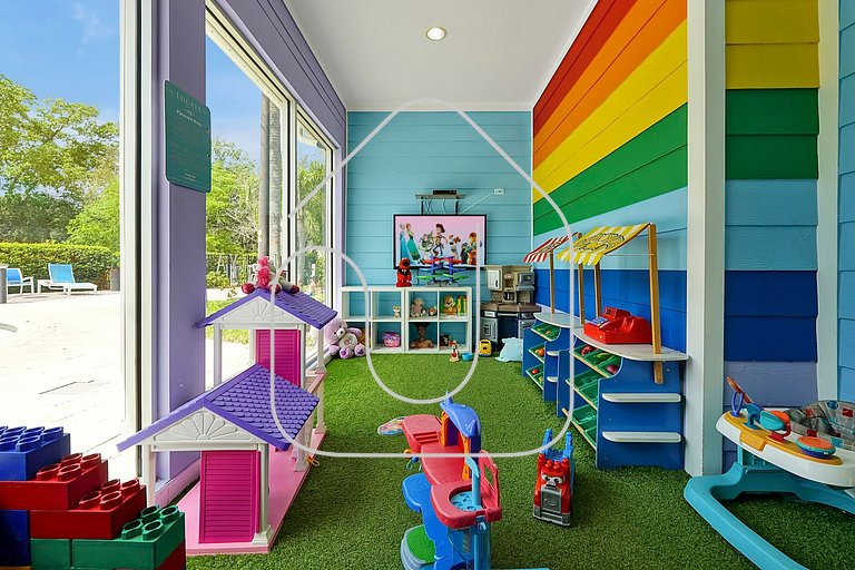 Epic 4BR Disney-Themed House