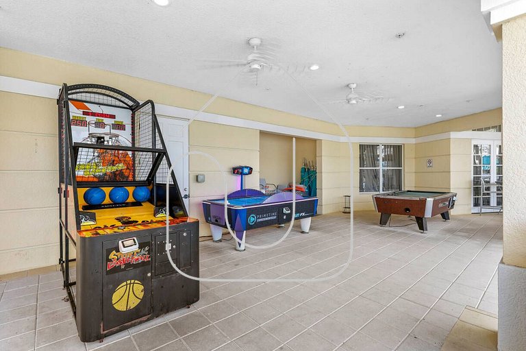 Vista Cay 3BR Condo w/ Balcony & Heated Pool