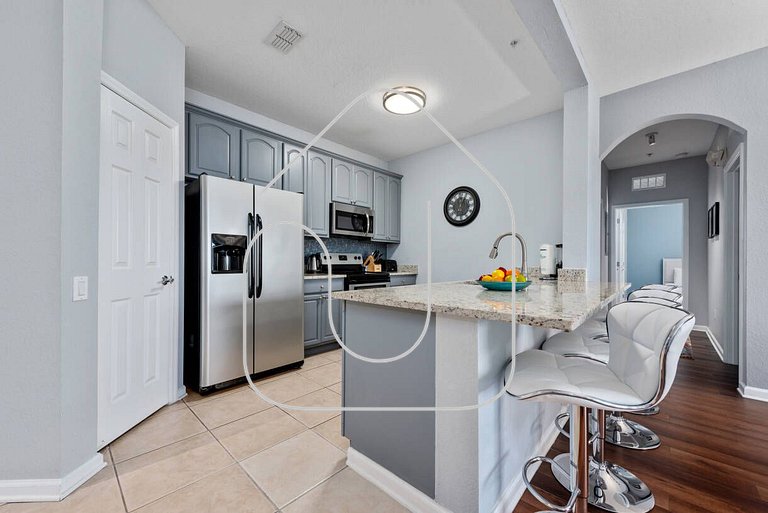 Vista Cay 3BR Condo w/ Balcony & Heated Pool